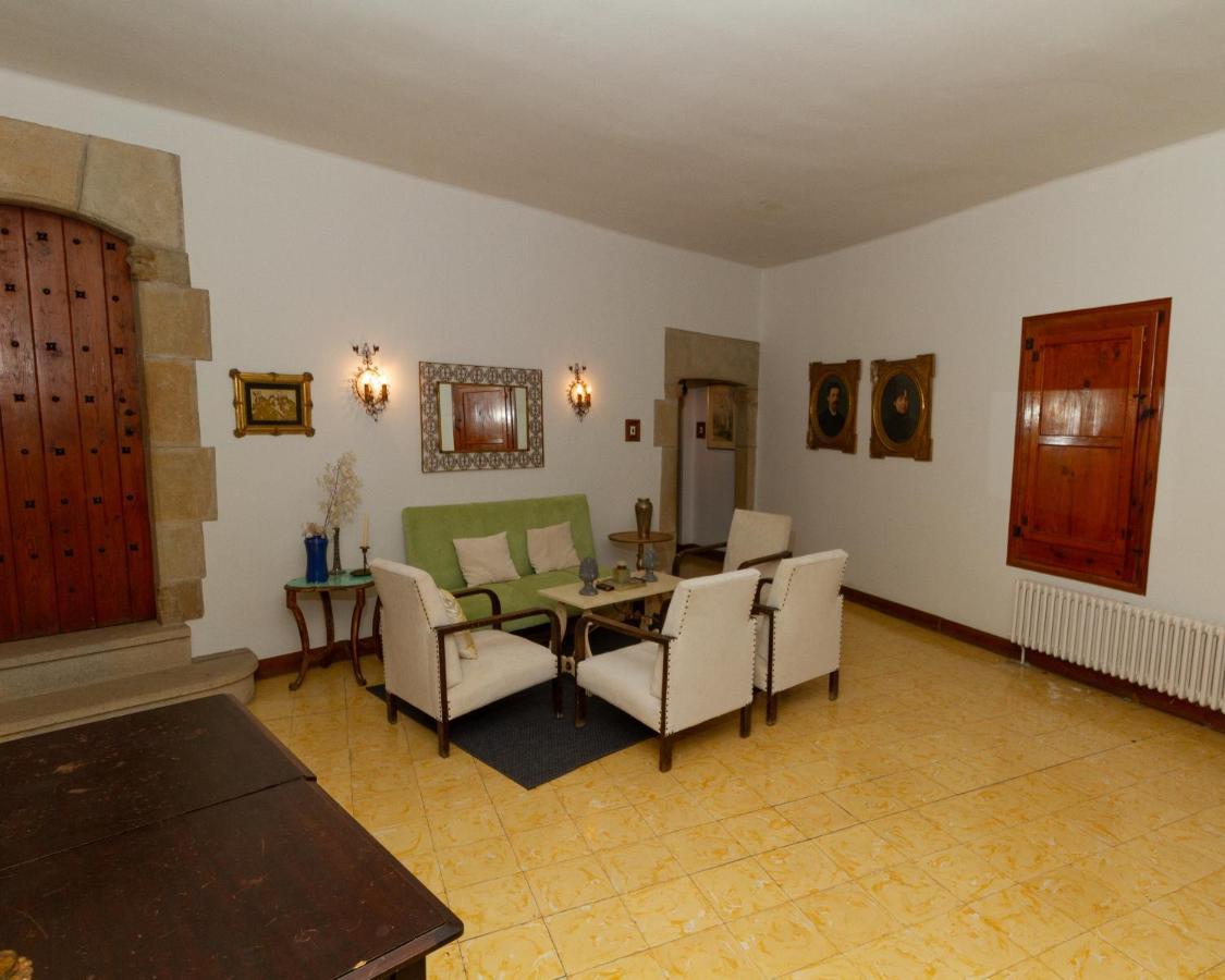 Vivalidays Rabassa Holiday home *